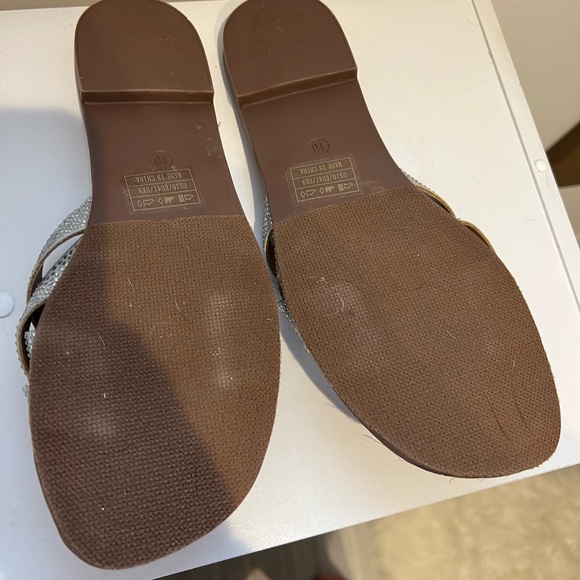 Rhinestone silver sandals 10 - Picture 2 of 3